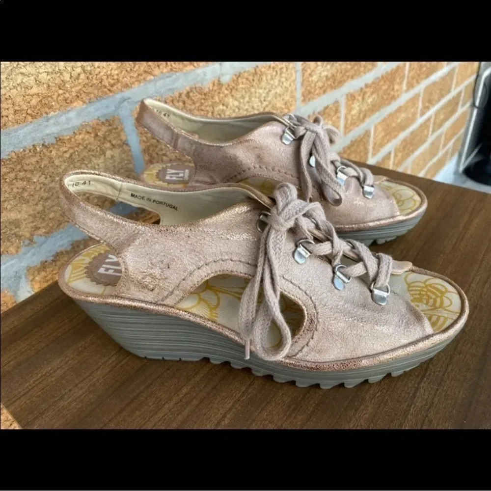 Fly London Yifa Luna Gold Metallic sandals 10.5